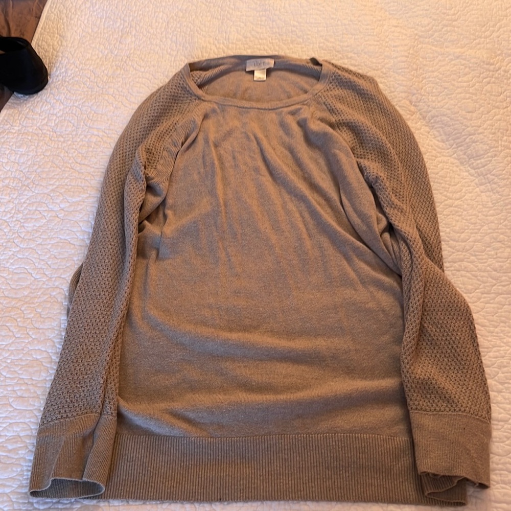LOFT outlet tan sweater. Xl